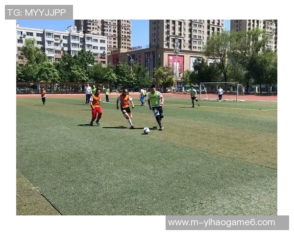 尽享激情与挑战Xbox足球游戏带你体验真实赛场的热血对决